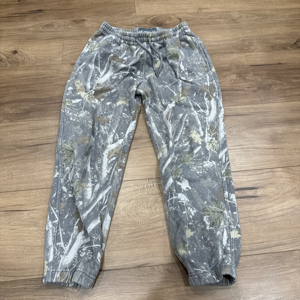 Camo sweats